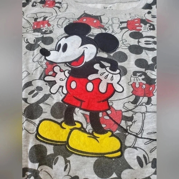 Disney Mickey Mouse Sweatshirt Pullover‎ Medium - Picture 2 of 4